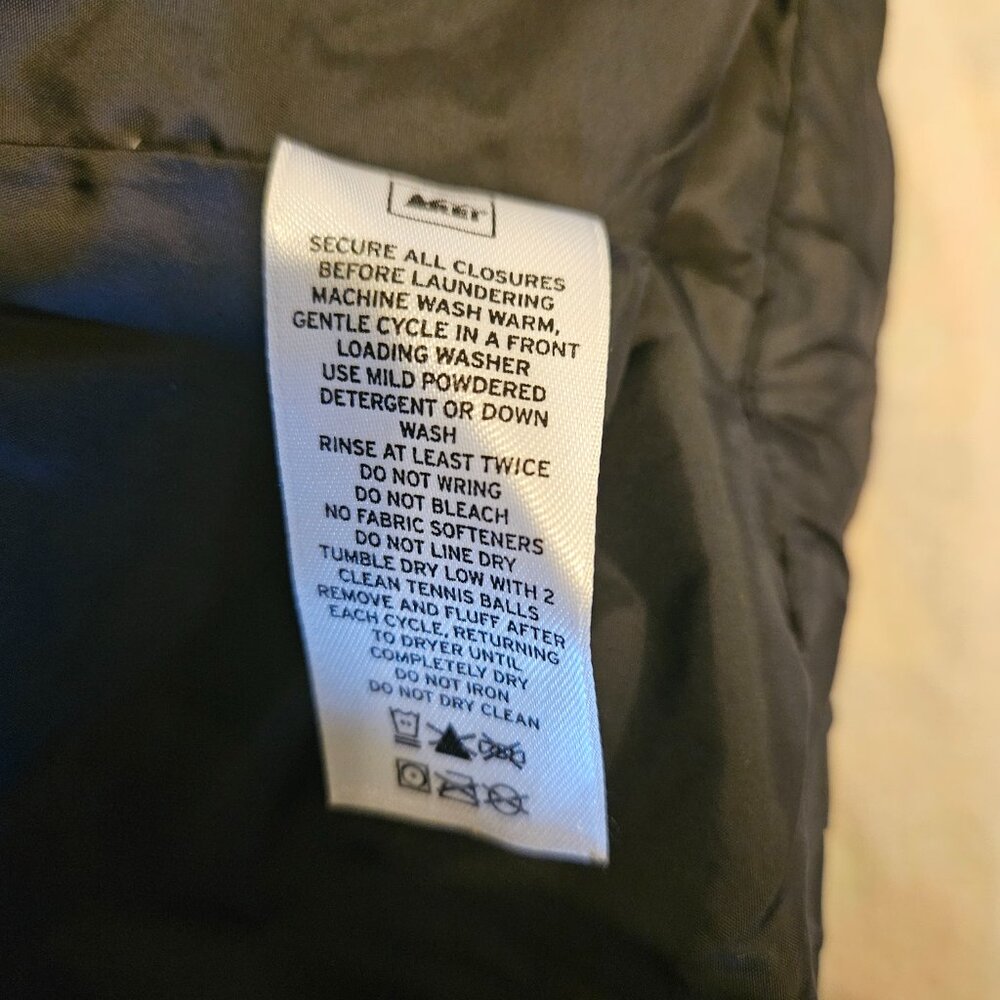 Rei womens down jacket size Large - Picture 2 of 5